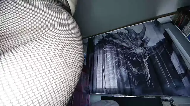 Snapshot of xNiceTitsx chatting on 01/22/25, 01:53 xNiceTitsx online show from 01/22/25, 01:53