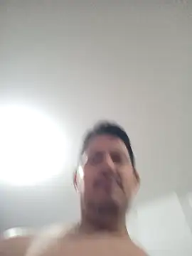 Snapshot of chico-en-tanga chatting on 05/03/26, 03:29 chico-en-tanga online show from 05/03/26, 03:29