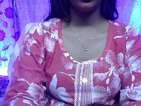 cute Dirty Diva online show from 05/29/26, 03:54