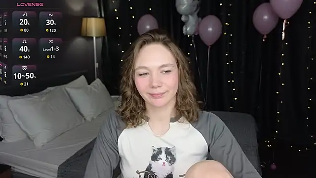 Snapshot of NovaEva_ chatting on 04/01/26, 12:11 NovaEva online show from 04/01/26, 12:11