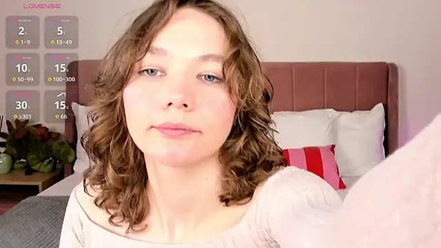 Snapshot of NovaEva_ chatting on 04/26/26, 12:08 NovaEva online show from 04/26/26, 12:08