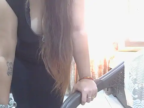 Snapshot of navdeepkour chatting on 03/06/26, 04:53 navdeepkour online show from 03/06/26, 04:53