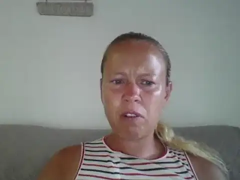 Snapshot of jennyblondeuk chatting on 06/29/26, 07:25 jennyblondeuk online show from 06/29/26, 07:25