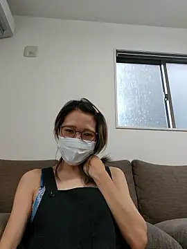 tomatocjin124 online show from 05/01/26, 02:16
