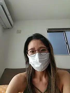 tomatocjin124 online show from 05/12/26, 03:47