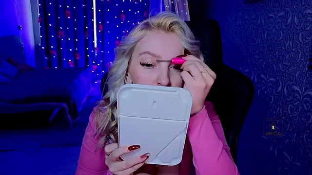 Snapshot of Eva_Vibe_ chatting on 03/14/26, 05:02 Eva Vibe online show from 03/14/26, 05:02