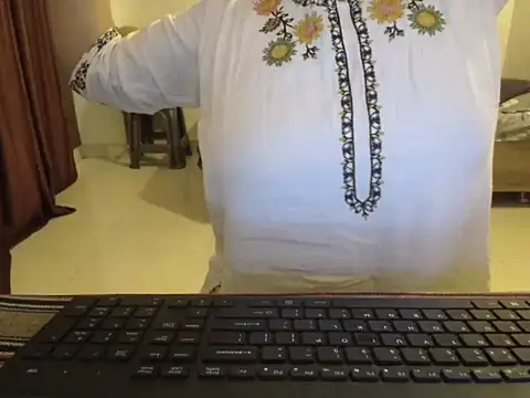 Snapshot of Prisha_Naughtyy chatting on 04/10/26, 03:12 Prisha Naughtyy online show from 04/10/26, 03:12