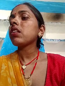 Snapshot of Mahima_rani34 chatting on 02/15/26, 08:57 Mahima rani34 online show from 02/15/26, 08:57