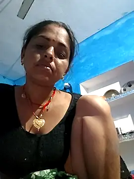 Snapshot of Mahima_rani34 chatting on 03/08/26, 11:52 Mahima rani34 online show from 03/08/26, 11:52