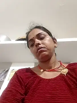 Snapshot of Mahima_rani34 chatting on 06/10/26, 09:57 Mahima rani34 online show from 06/10/26, 09:57