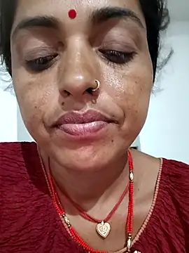 Snapshot of Mahima_rani34 chatting on 07/16/26, 11:33 Mahima rani34 online show from 07/16/26, 11:33