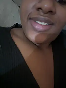 Snapshot of amorasecy chatting on 04/19/26, 12:59 amorasecy online show from 04/19/26, 12:59