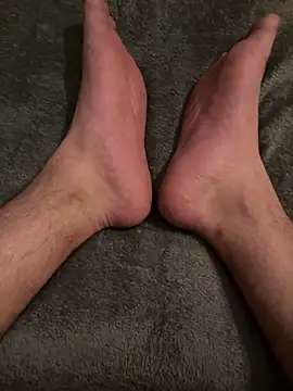 Snapshot of DennisInked27 chatting on 12/20/25, 06:15 DennisInked27 online show from 12/20/25, 06:15