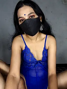 Snapshot of miss_siya_00 chatting on 03/29/26, 04:18 miss siya 00 online show from 03/29/26, 04:18