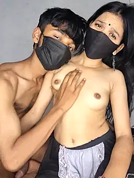 Snapshot of miss_siya_00 chatting on 04/17/26, 03:04 miss siya 00 online show from 04/17/26, 03:04