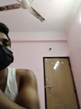 Snapshot of DesiSeductress chatting on 02/05/26, 05:28 DesiSeductress online show from 02/05/26, 05:28