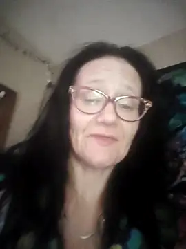 Snapshot of CrownedCuppa chatting on 04/02/26, 02:20 CrownedCuppa online show from 04/02/26, 02:20