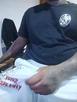 Snapshot of juju2225 chatting on 04/28/26, 09:36 juju2225 online show from 04/28/26, 09:36