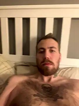 Snapshot of Slugochsugen chatting on 12/21/25, 05:36 Slugochsugen online show from 12/21/25, 05:36