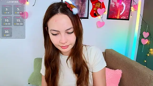 Snapshot of Adele_Farrell chatting on 12/23/25, 01:58 Adele Farrell online show from 12/23/25, 01:58