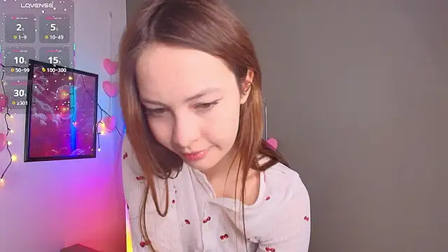 Snapshot of Adele_Farrell chatting on 02/01/26, 02:21 Adele Farrell online show from 02/01/26, 02:21