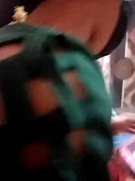 Snapshot of Desipari_777 chatting on 03/13/26, 04:02 Desipari 777 online show from 03/13/26, 04:02