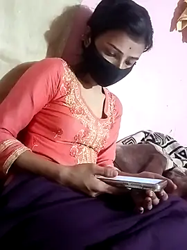 Snapshot of Desipari_777 chatting on 03/14/26, 05:29 Desipari 777 online show from 03/14/26, 05:29