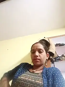 Karishma singh online show from 02/24/26, 03:32