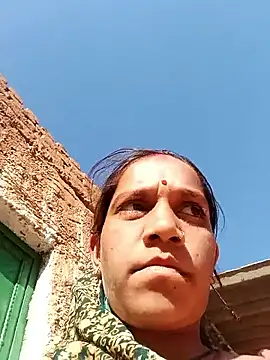 Karishma singh online show from 03/09/26, 08:51