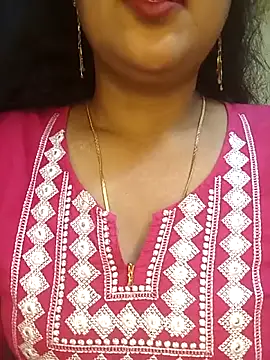 Snapshot of Deshi_bhabhi143 chatting on 02/11/26, 06:29 Deshi bhabhi143 online show from 02/11/26, 06:29