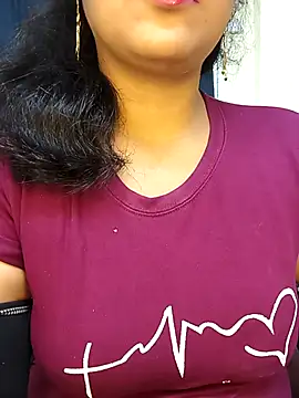 Snapshot of Deshi_bhabhi143 chatting on 02/18/26, 06:31 Deshi bhabhi143 online show from 02/18/26, 06:31