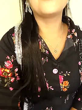 Snapshot of Deshi_bhabhi143 chatting on 04/26/26, 06:44 Deshi bhabhi143 online show from 04/26/26, 06:44