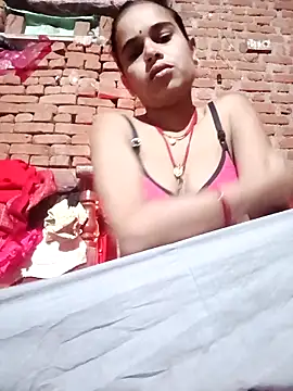 Fency Love143 online show from 02/05/26, 11:53