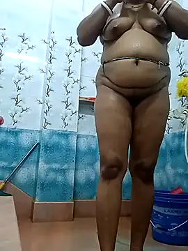 Snapshot of Hot-Angale chatting on 04/19/26, 07:18 Hot-Angale online show from 04/19/26, 07:18