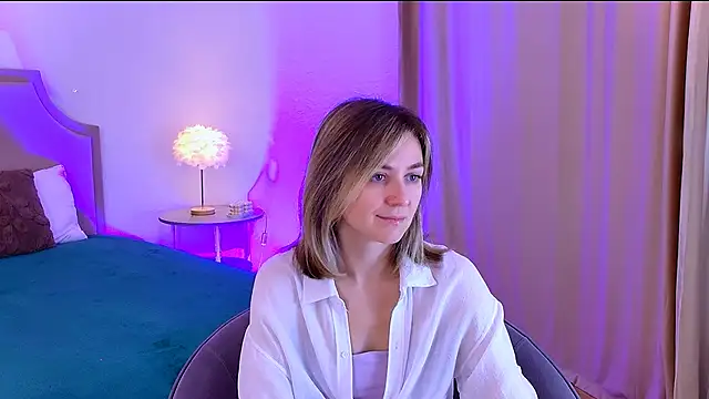 EmeraldGlow online show from 01/15/26, 02:43