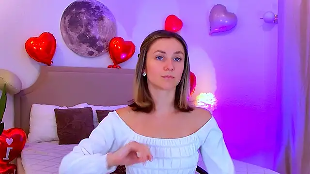 EmeraldGlow online show from 02/13/26, 02:46