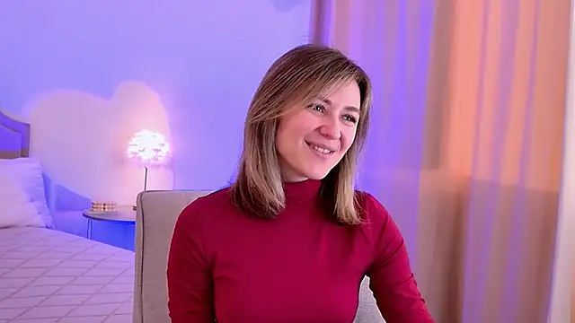 Snapshot of EmeraldGlow chatting on 03/13/26, 02:45 EmeraldGlow online show from 03/13/26, 02:45