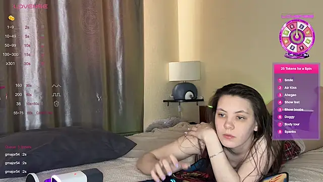 Snapshot of Katherine___Ross chatting on 04/05/26, 02:14 Katherine Ross online show from 04/05/26, 02:14