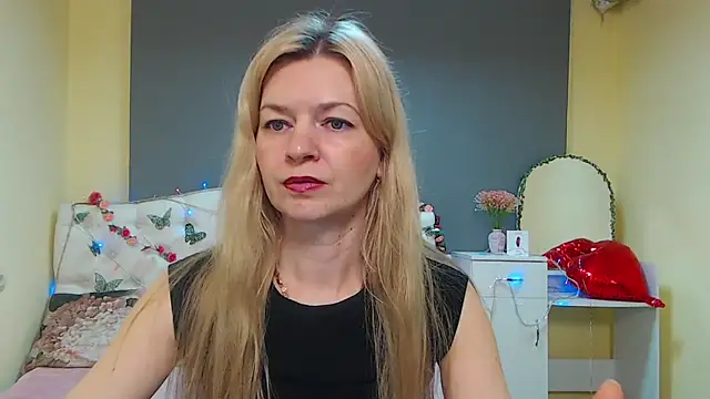 Snapshot of MelissaTyler chatting on 04/19/26, 05:18 MelissaTyler online show from 04/19/26, 05:18