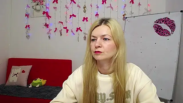 Snapshot of MelissaTyler chatting on 04/23/26, 10:58 MelissaTyler online show from 04/23/26, 10:58