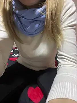 SexyMamiVee online show from 01/14/26, 12:00