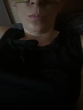 SexyMamiVee online show from 04/17/26, 04:21