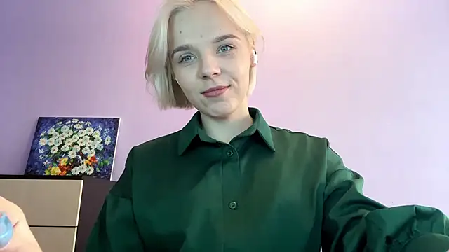 Snapshot of Scarlet_cat chatting on 12/22/25, 05:59 Scarlet cat online show from 12/22/25, 05:59