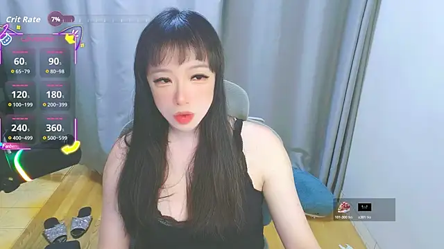 Snapshot of diaperlilinai0210 chatting on 04/13/26, 09:15 diaperlilinai0210 online show from 04/13/26, 09:15