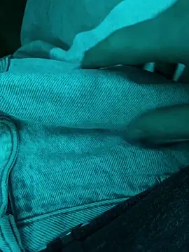 Snapshot of LittleGuy_2007 chatting on 03/11/26, 09:43 LittleGuy 2007 online show from 03/11/26, 09:43