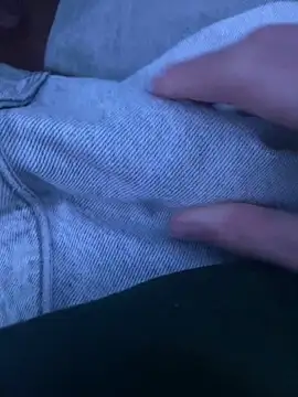 Snapshot of LittleGuy_2007 chatting on 04/01/26, 09:56 LittleGuy 2007 online show from 04/01/26, 09:56