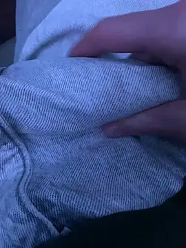 Snapshot of LittleGuy_2007 chatting on 04/02/26, 08:06 LittleGuy 2007 online show from 04/02/26, 08:06