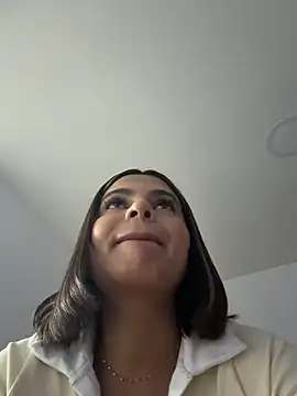 Snapshot of Irina_Velvett chatting on 07/04/26, 04:29 Irina Velvett online show from 07/04/26, 04:29
