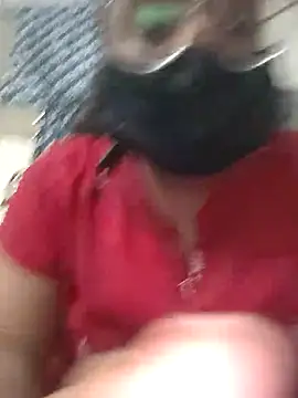 Snapshot of MaggieTelugu-15 chatting on 02/25/26, 10:03 MaggieTelugu-15 online show from 02/25/26, 10:03