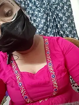 Snapshot of MaggieTelugu-15 chatting on 04/02/26, 06:44 MaggieTelugu-15 online show from 04/02/26, 06:44